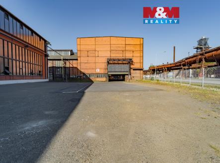 Pronájem výrobní prostor, 1 000 m²