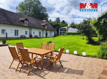 Prodej domu/vily, 1 740 m²