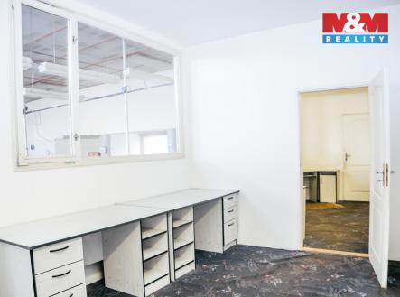 Pronájem obchodní prostor, 345 m²