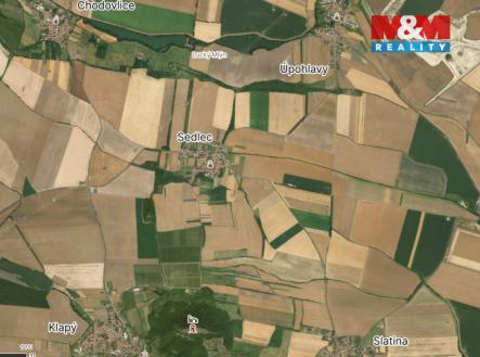 Prodej pozemku pro bydlení, 1 076 m²