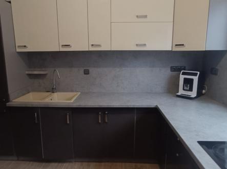 Pronájem bytu, 2+1, 70 m²