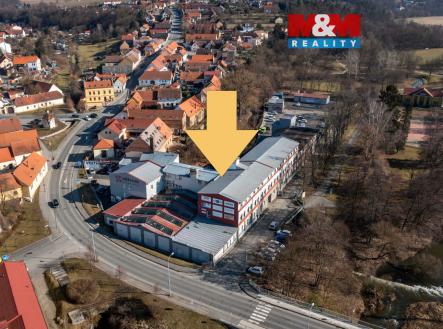 Pronájem kanceláře, 172 m²