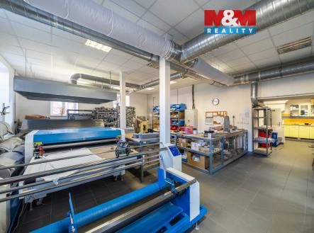 Pronájem kanceláře, 172 m²