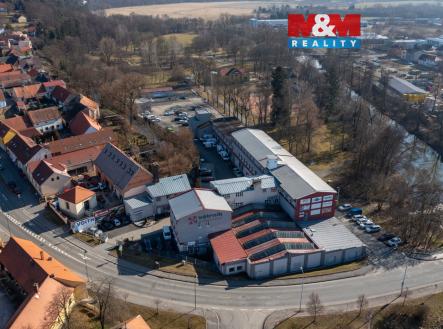 Pronájem kanceláře, 417 m²