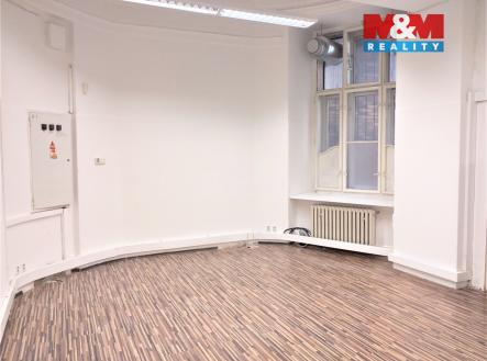Pronájem obchodní prostor, 105 m²