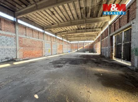 Pronájem skladovací prostor, 730 m²