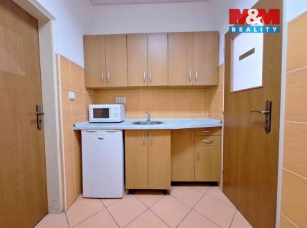 Prodej kanceláře, 310 m²