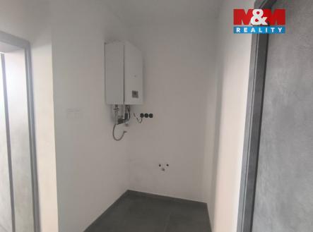 Pronájem obchodní prostor, 85 m²