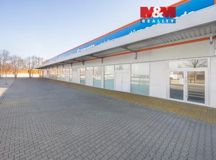 Pronájem obchodní prostor, 882 m²