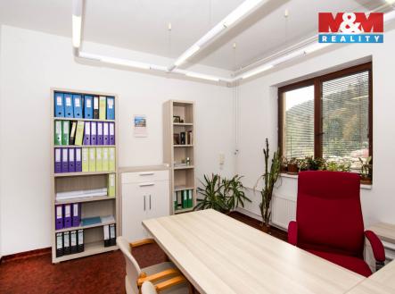 Prodej kanceláře, 470 m²