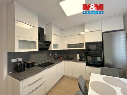 Prodej bytu, 3+1, 75 m²