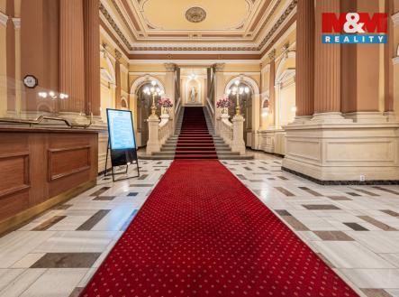 Pronájem kanceláře, 74 m²