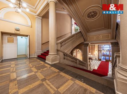 Pronájem kanceláře, 74 m²