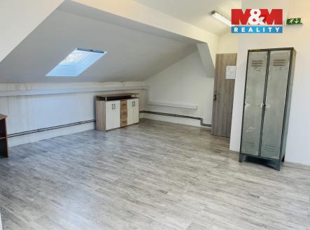 Pronájem kanceláře, 101 m²