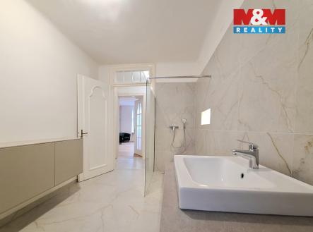 Pronájem bytu, 4+1, 129 m²