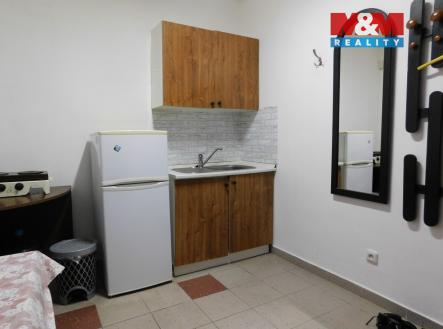 Pronájem kanceláře, 140 m²