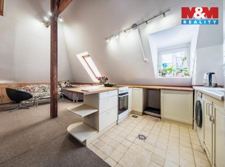 Pronájem bytu, 3+kk, 72 m²