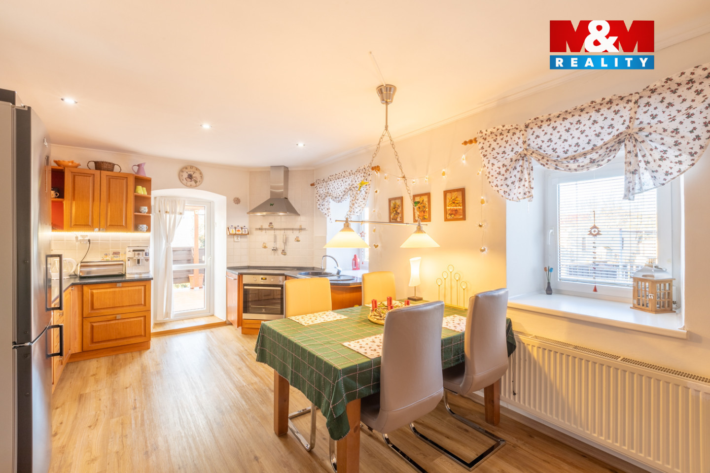 Kuchyně Zlonice.jpg