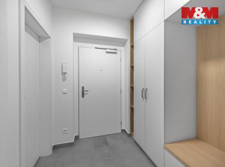 Pronájem bytu, 1+kk, 32 m²