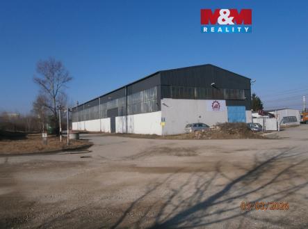 Pronájem skladovací prostor, 700 m²