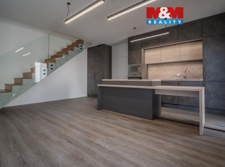 Pronájem bytu, 2+kk, 68 m²