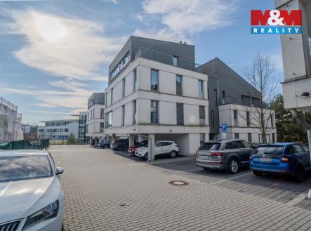 Pronájem bytu, 2+kk, 68 m²