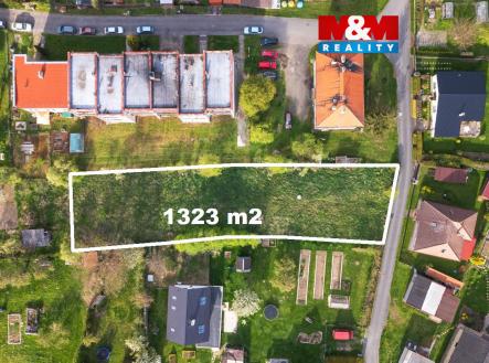 Prodej pozemku pro bydlení, 1 323 m²