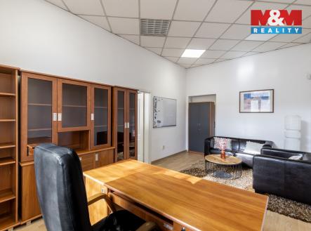 Pronájem kanceláře, 173 m²