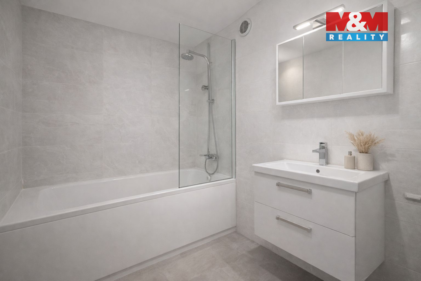 WhatsApp Image 2026-02-18 at 02.25.05 (3).jpeg