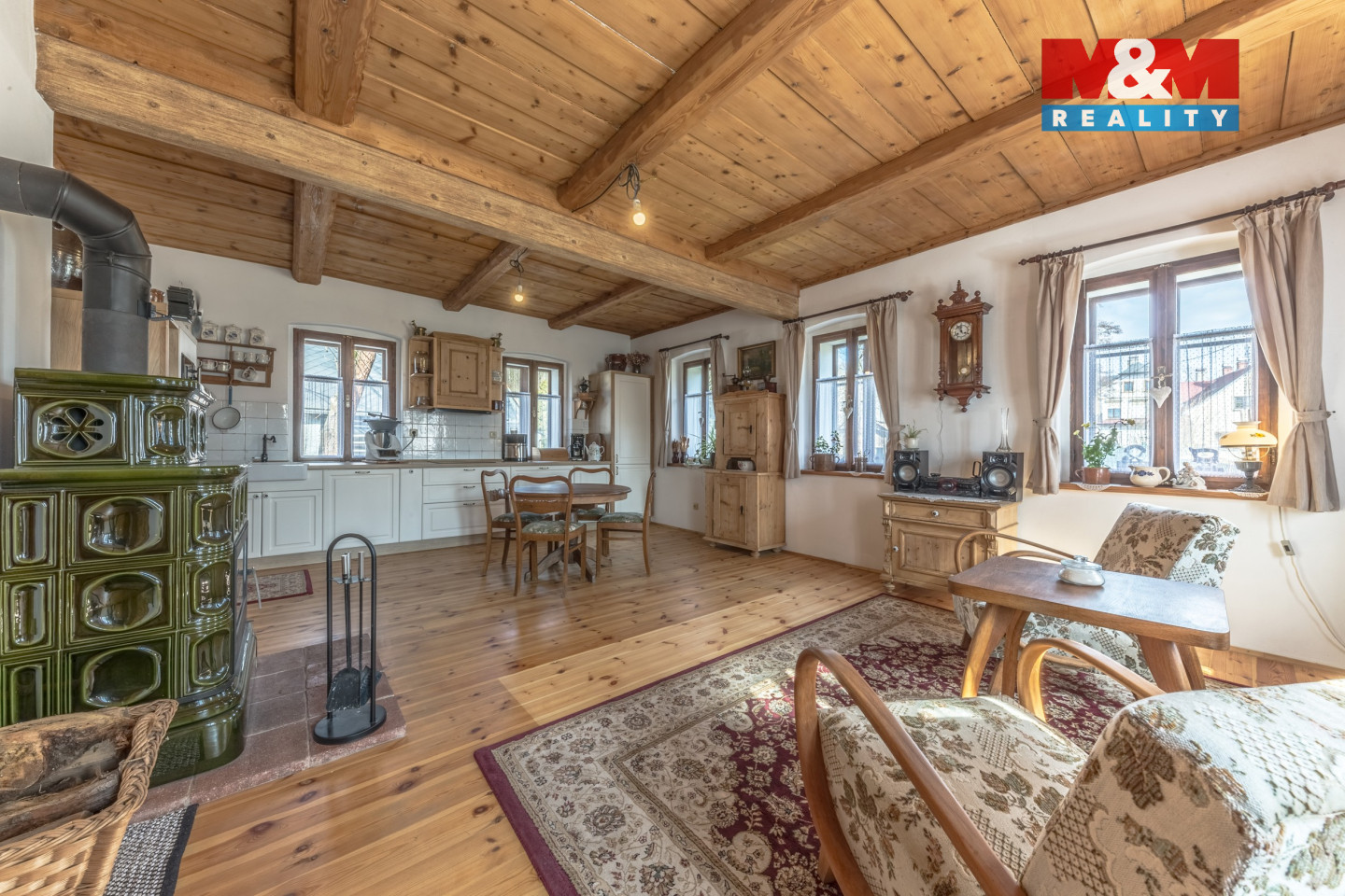 Obývací pokoj+kuchyň