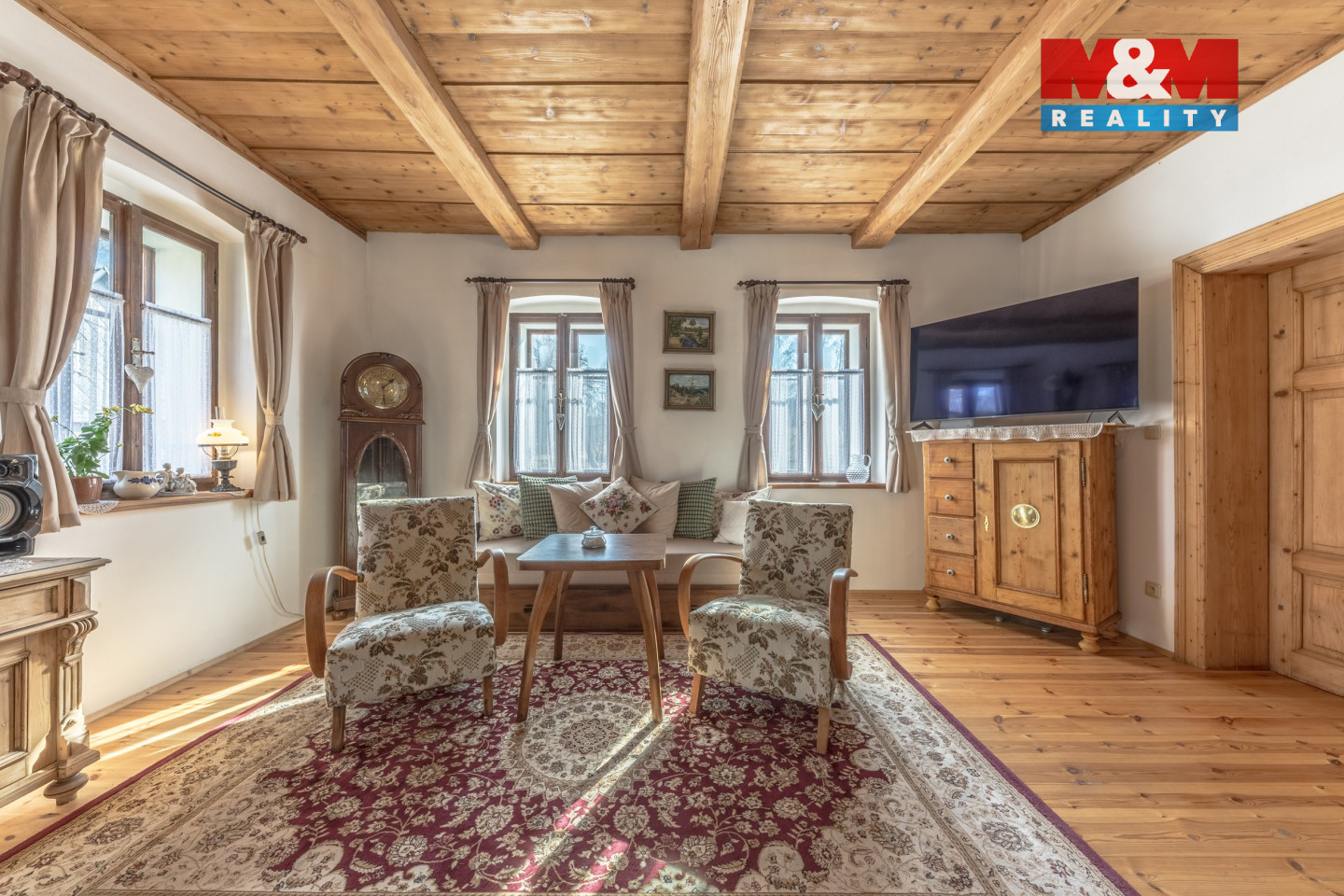 Obývací pokoj+kuchyň