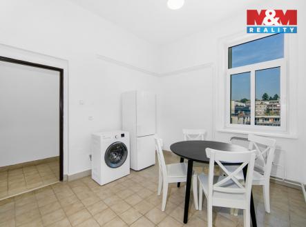 Pronájem kanceláře, 100 m²