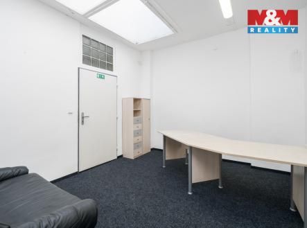 Pronájem kanceláře, 63 m²