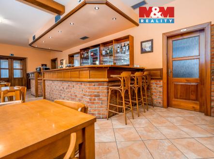 Pronájem restaurace, 328 m²