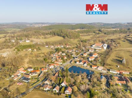Prodej pozemku pro bydlení, 2 437 m²