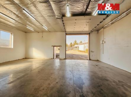 Pronájem skladovací prostor, 240 m²