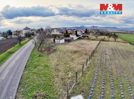 Prodej pozemku pro bydlení, 1 011 m²