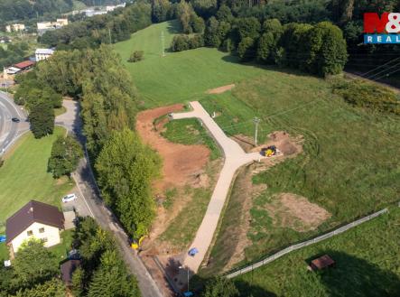 Prodej pozemku pro bydlení, 2 394 m²