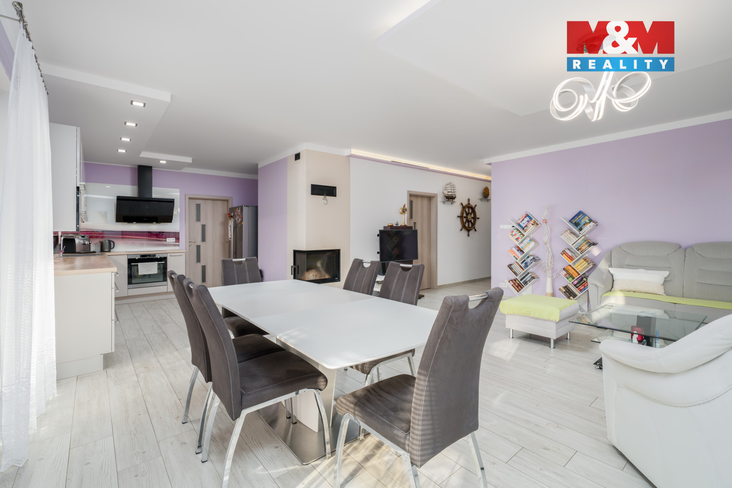 Obývací pokoj s kk