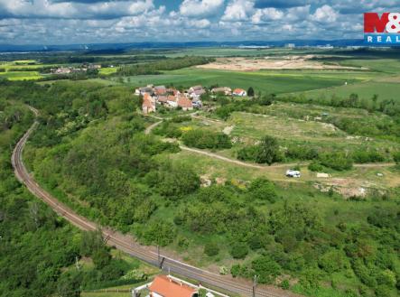 Pronájem pozemku pro bydlení, 24 000 m²