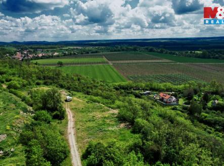 Pronájem pozemku pro bydlení, 24 000 m²