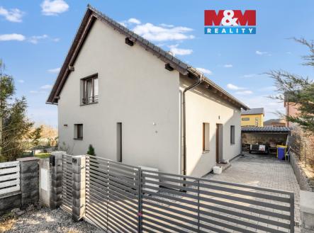 Pronájem domu/vily, 210 m²