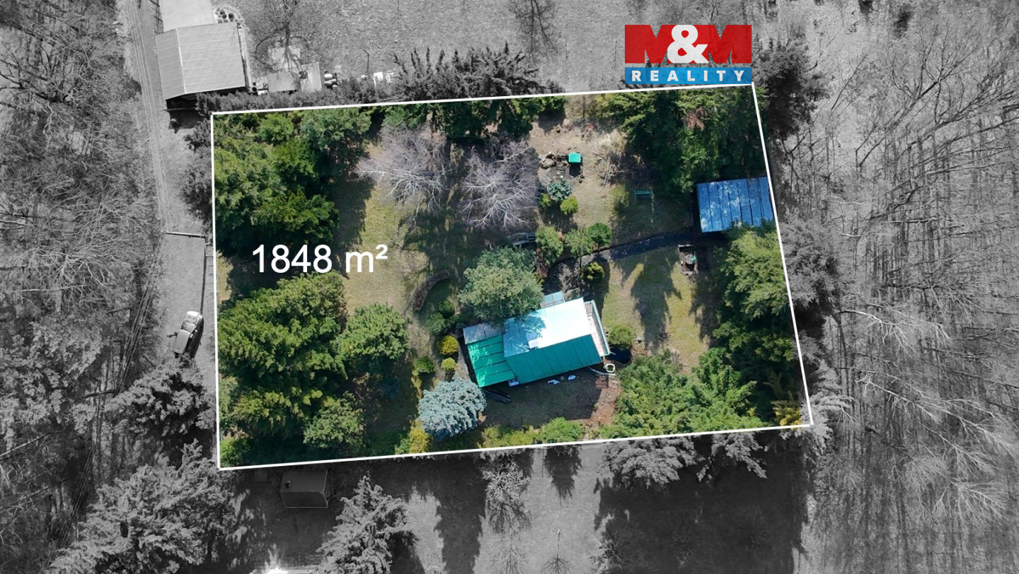 dron ohraničený.jpg