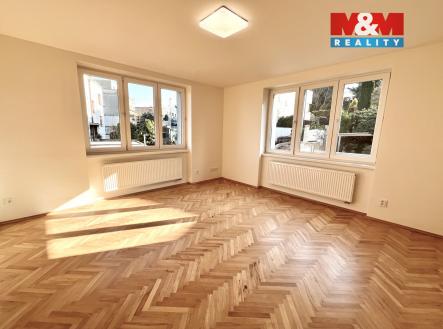 Pronájem bytu, 2+1, 55 m²