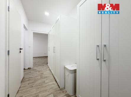 Pronájem bytu, 1+1, 50 m²