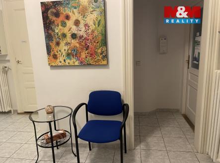 Pronájem obchodní prostor, 17 m²