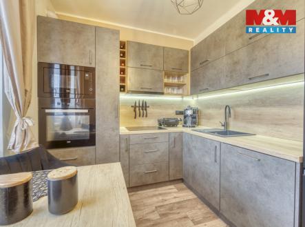 Pronájem bytu, 2+1, 56 m²