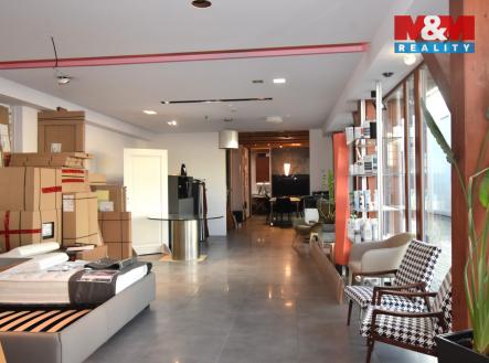 Pronájem kanceláře, 234 m²