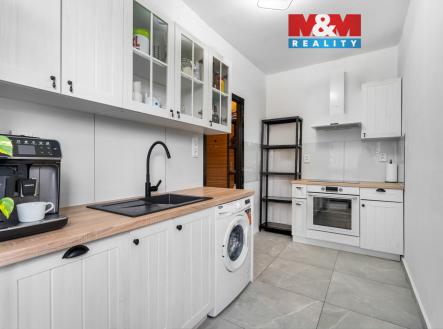 Pronájem bytu, 2+kk, 43 m²