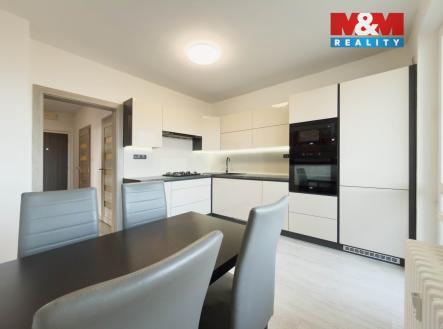 Prodej bytu, 3+1, 65 m²